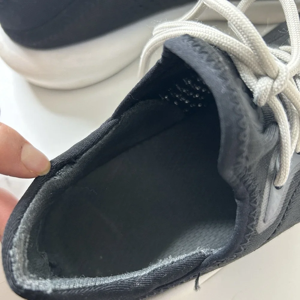 Olukai Kaholo Women's 7.5 Black Lace Up Casual Sneakers Tennis Walking FLAWS